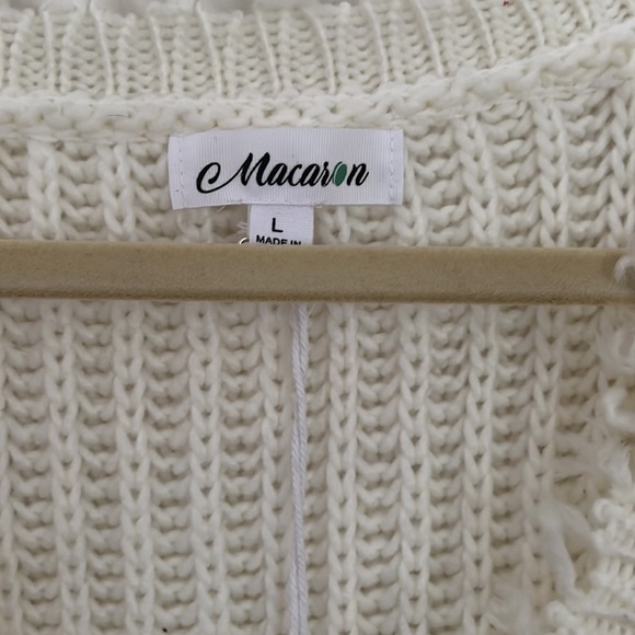 NWT MACARON Shrug Sweater ~ Size: L - Picture 3 of 13